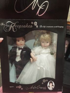 Keepsakes White Bride Doll Set by Marie Osmond